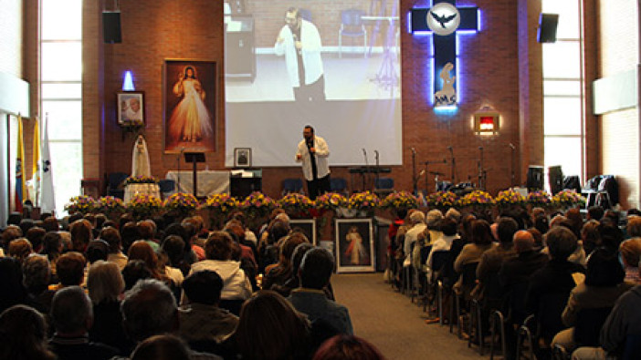 Fiesta de la Divina Misericordia- Bogotá 2.014