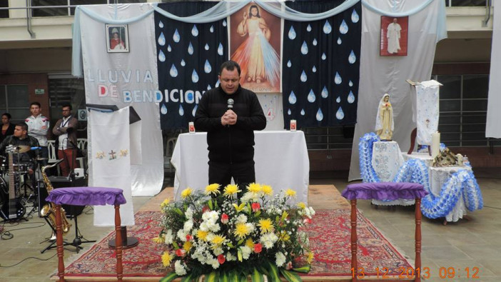 Lluvia de Bendiciones sede Jesús buen Samaritano