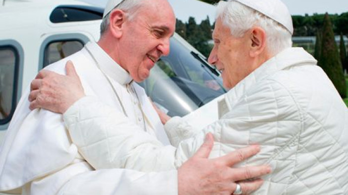 Papa Francisco: Benedicto XVI es como un padre a quien quiero mucho