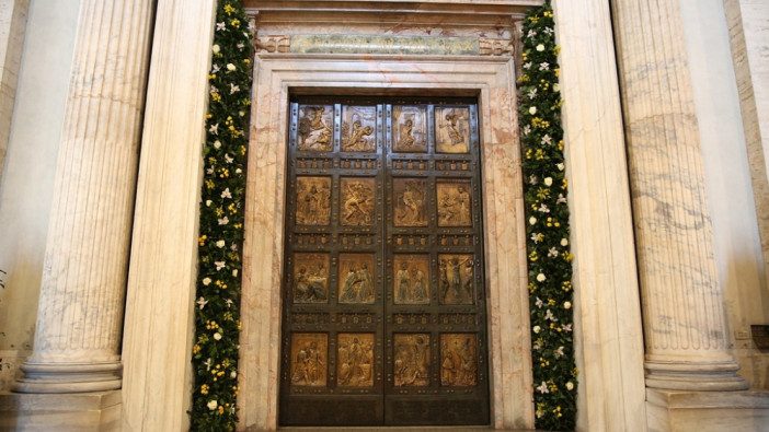 La Puerta Santa de la Misericordia…